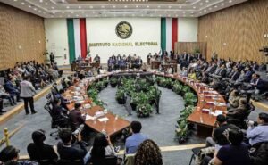 INE avala comisión para verificar vínculos de candidatos con el crimen organizado; responsabiliza a partidos de postulaciones en 2027