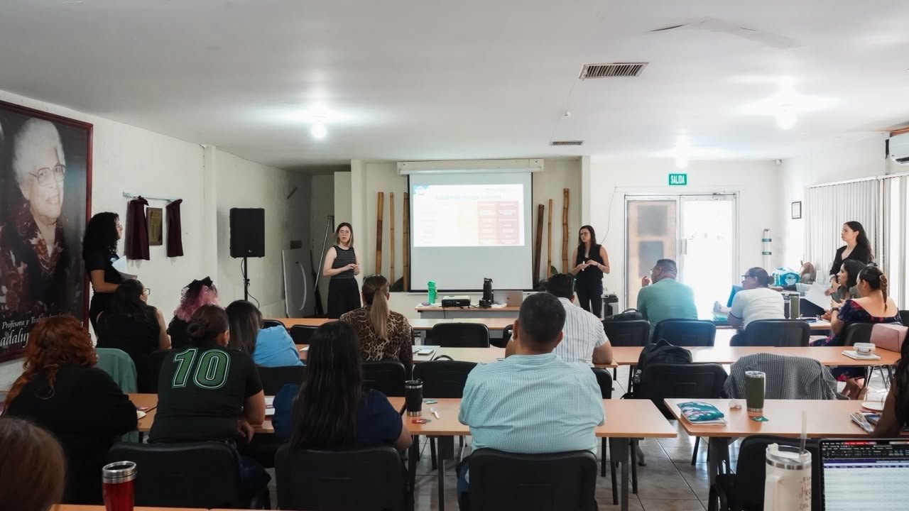 Capacita Secretaría de Salud a psicólogos en posvención de la conducta suicida