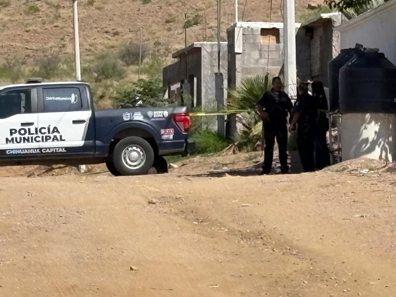 Localizan a hombre sin vida con huellas de tortura en la colonia Ladrillera Sur