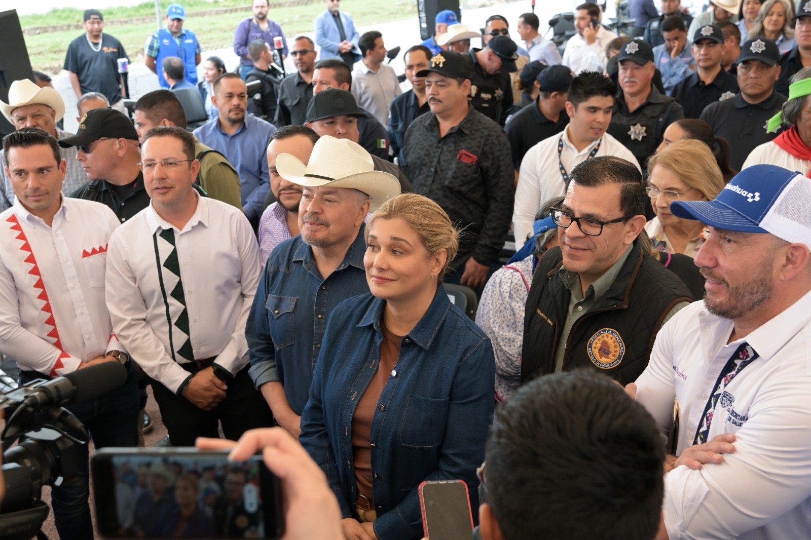 ¿Cuál es el lío?, cada quien es libre de apoyar precandidatos: Maru por mensaje de Fernanda para Santiago De la Peña