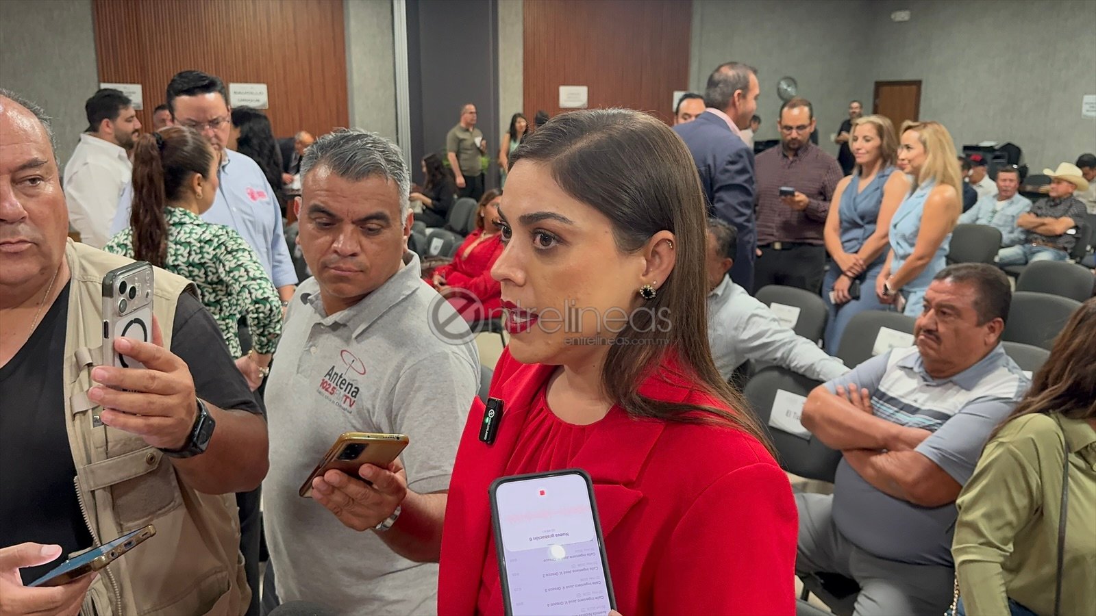Se registró alcaldesa de Meoqui como aspirante a diputada local por el PAN