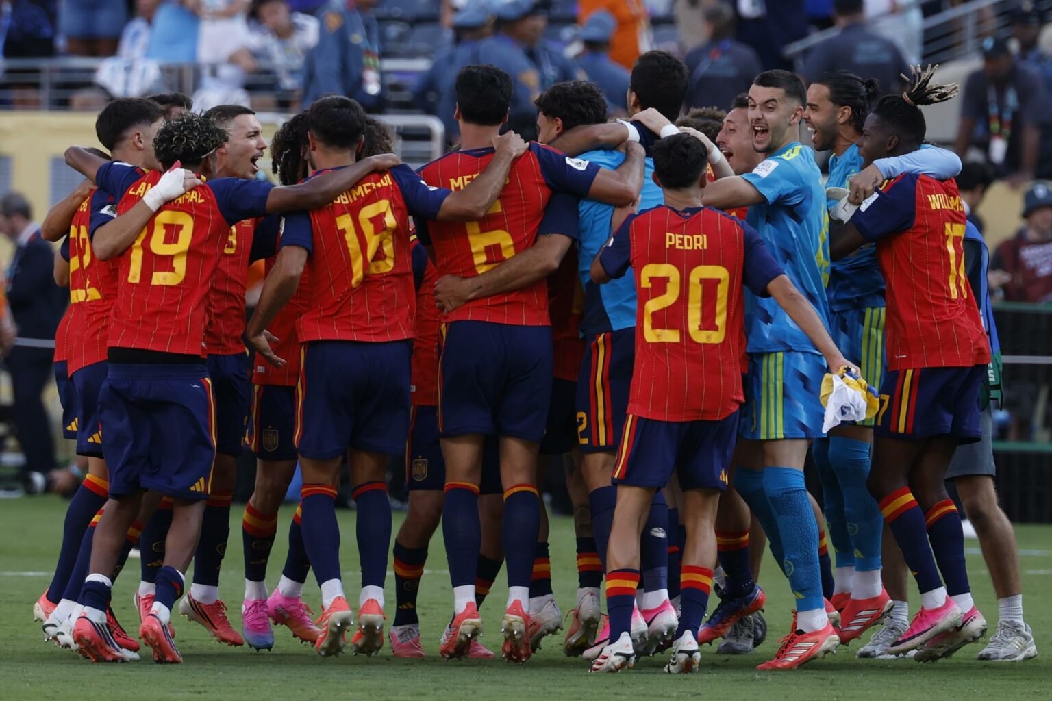 ¿Cuáles son las promesas de los futbolistas de España si ganaban el Mundial 2026?