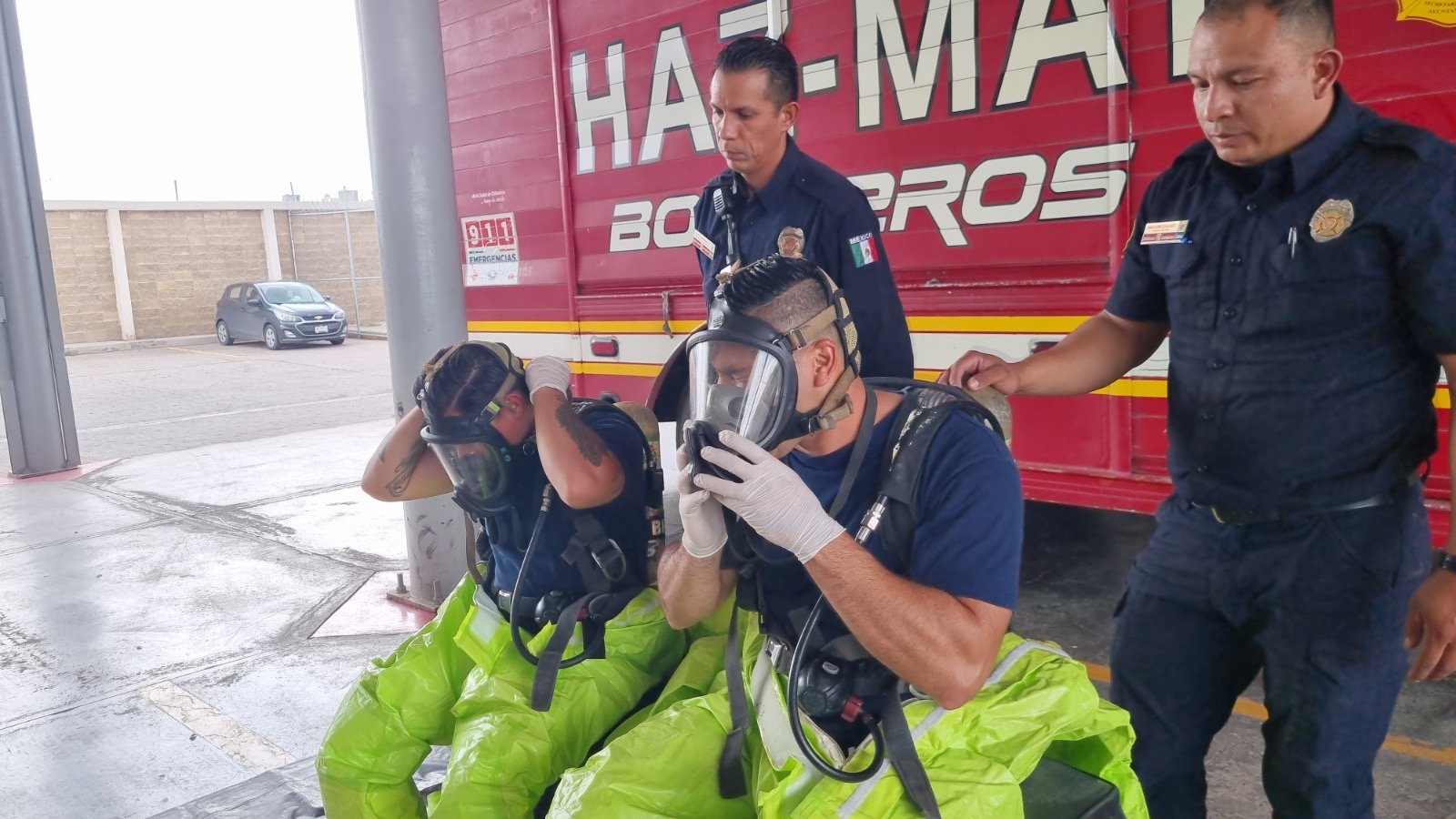 Cuentan Bomberos de Chihuahua con preparación para atender incidentes con materiales peligrosos