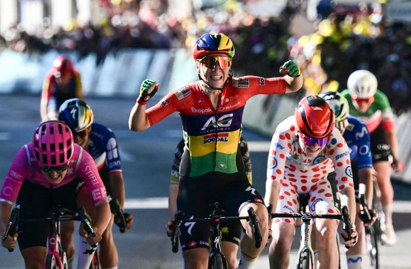 Kim Le Court ganó la sexta etapa del Tour de Francia Femenil; Romina Hinojosa llegó en el lugar 87