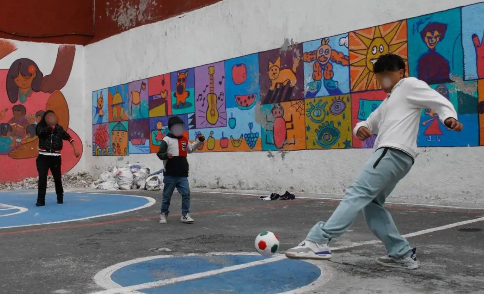 El futbol, al rescate de la niñez en La Lagunilla 