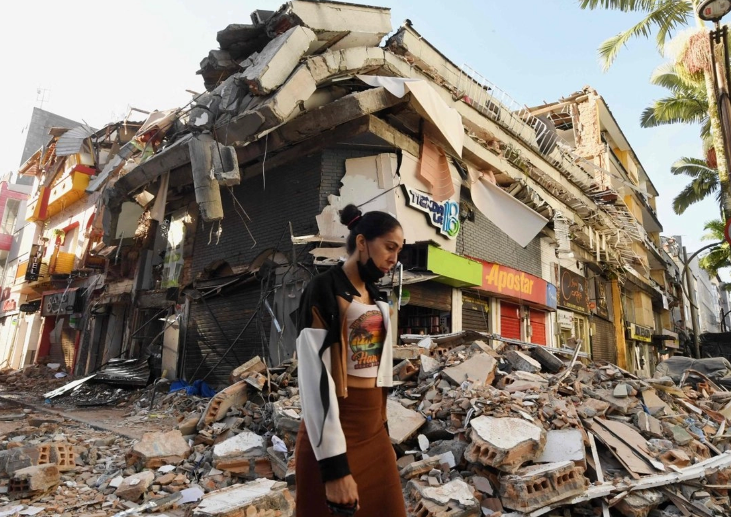Sismo en Colombia deja 224 muertos; crecen reclamos a De la Espriella por falta de coordinación internacional