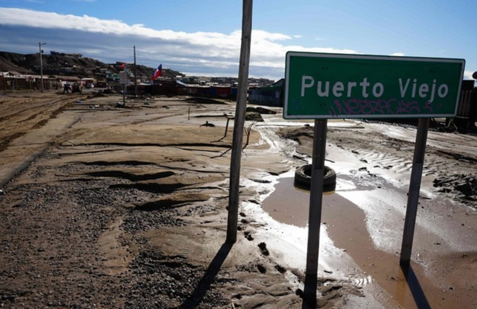 Lluvias históricas azotan el norte de Chile; reportan tres desaparecidos y graves daños