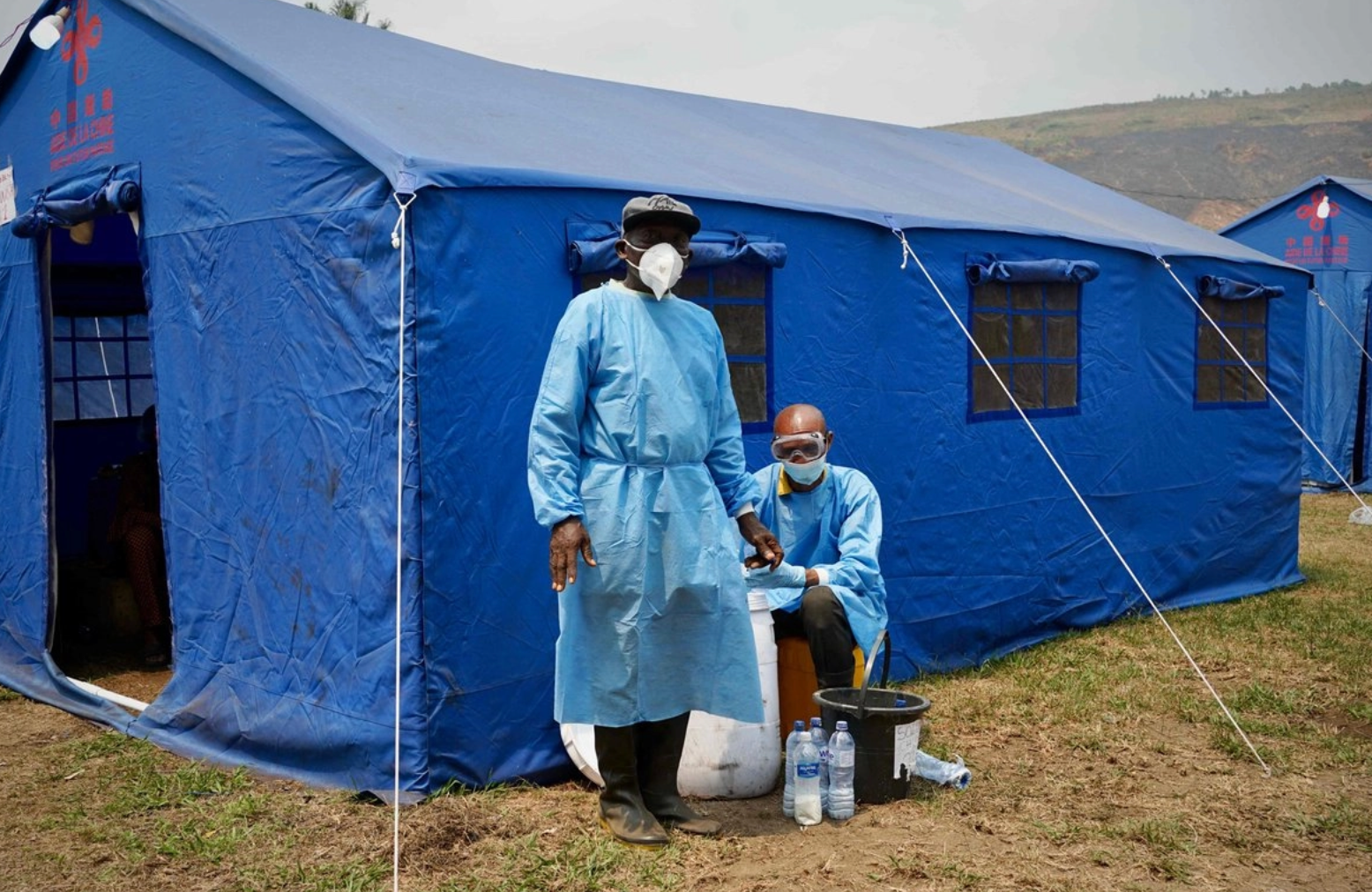 OMS declara fin del brote de ébola en Uganda; casos aumentan en el Congo