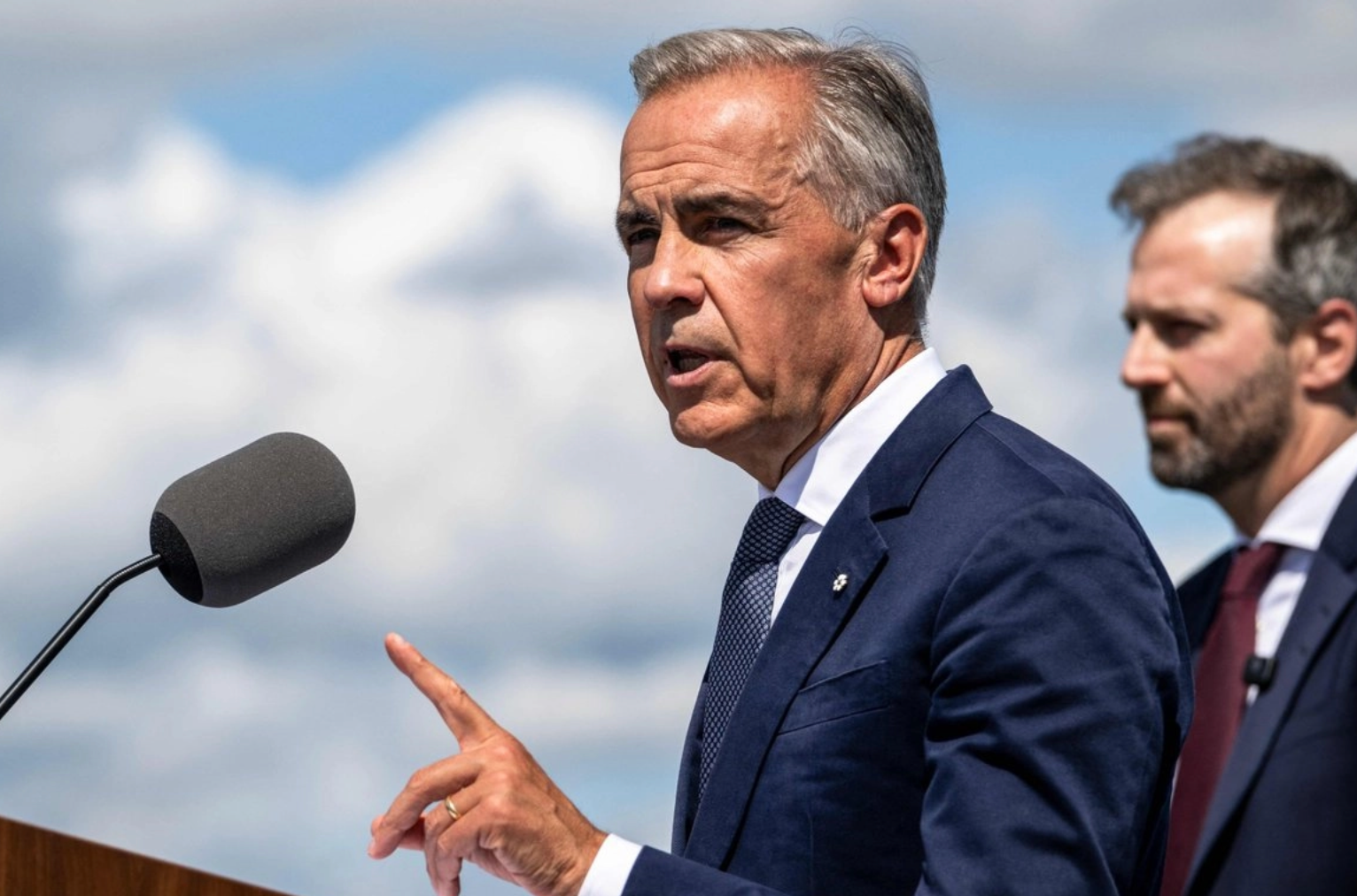 Carney: canadienses seguirán llamando Ontario al lago, pese a decreto de Trump para llamarlo “Lago de América”
