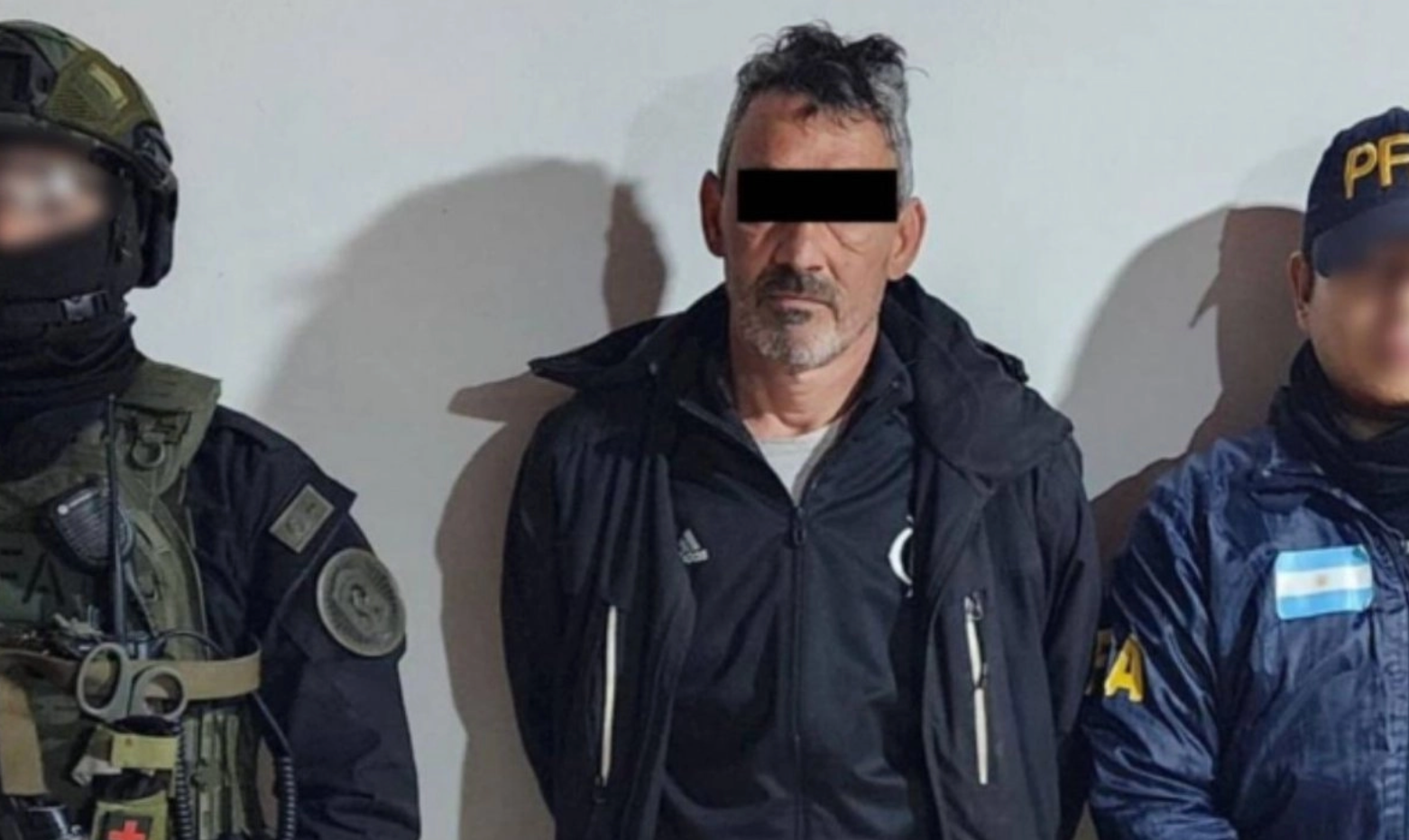 Detienen a ‘Bebote’ Álvarez, histórico jefe de la barra del club Independiente de Argentina, por tráfico de éxtasis