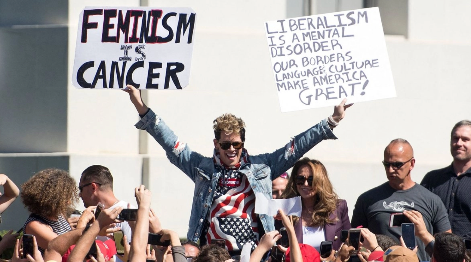 Milo Yiannopoulos, agitador de ultraderecha, ya fue deportado por EU al Reino Unido