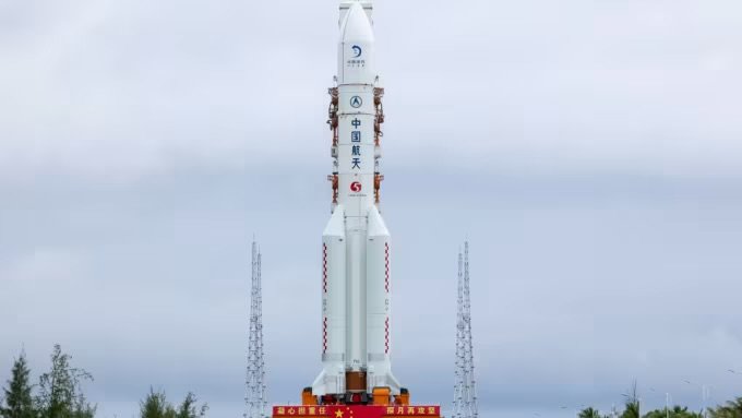 China aplaza el lanzamiento de una misión lunar para buscar agua