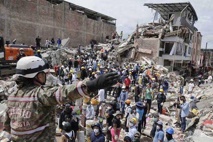 Colombia actualiza balance de víctimas tras el sismo