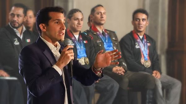 Rommel Pacheco reconoce retraso en los pagos para los medallistas de los Centroamericanos
