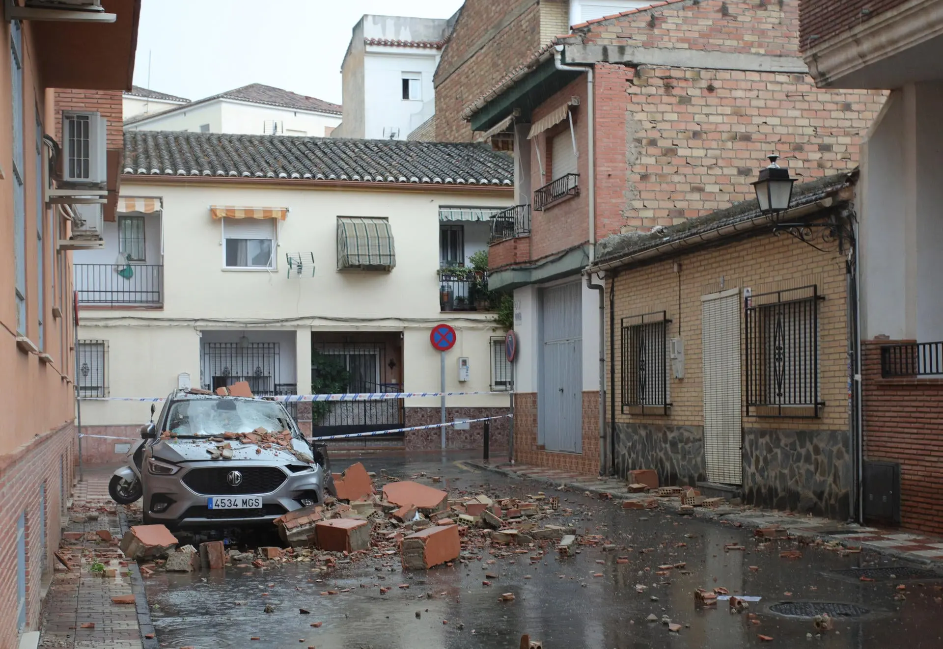 Un nuevo sismo con varias réplicas sacude el sur de España