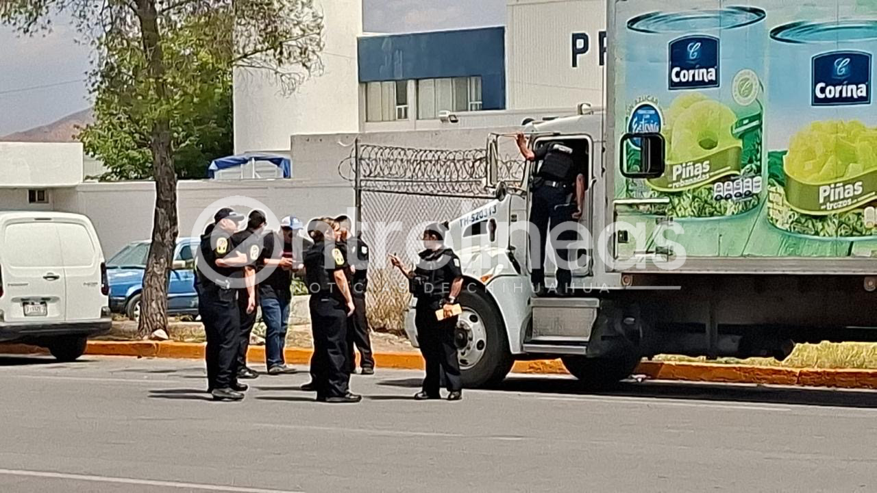 Muere hombre dentro de camión estacionado en el Complejo Industrial Chihuahua