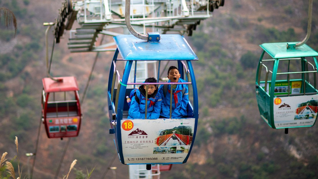 ‘Transbordador a las nubes’: así reducen el tiempo de viaje a la escuela en China