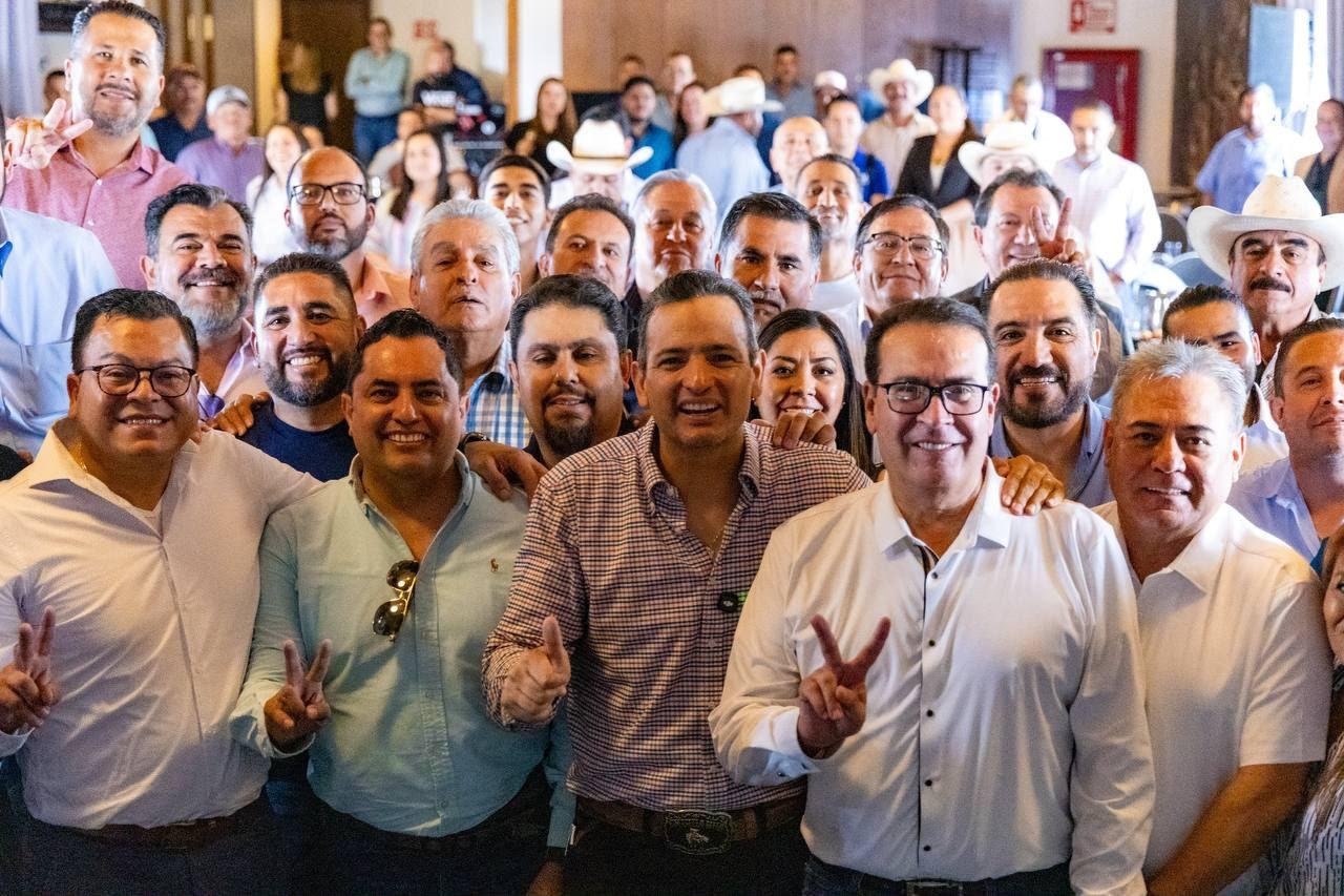 Bonilla reúne a operadores de agua de 32 municipios de Chihuahua