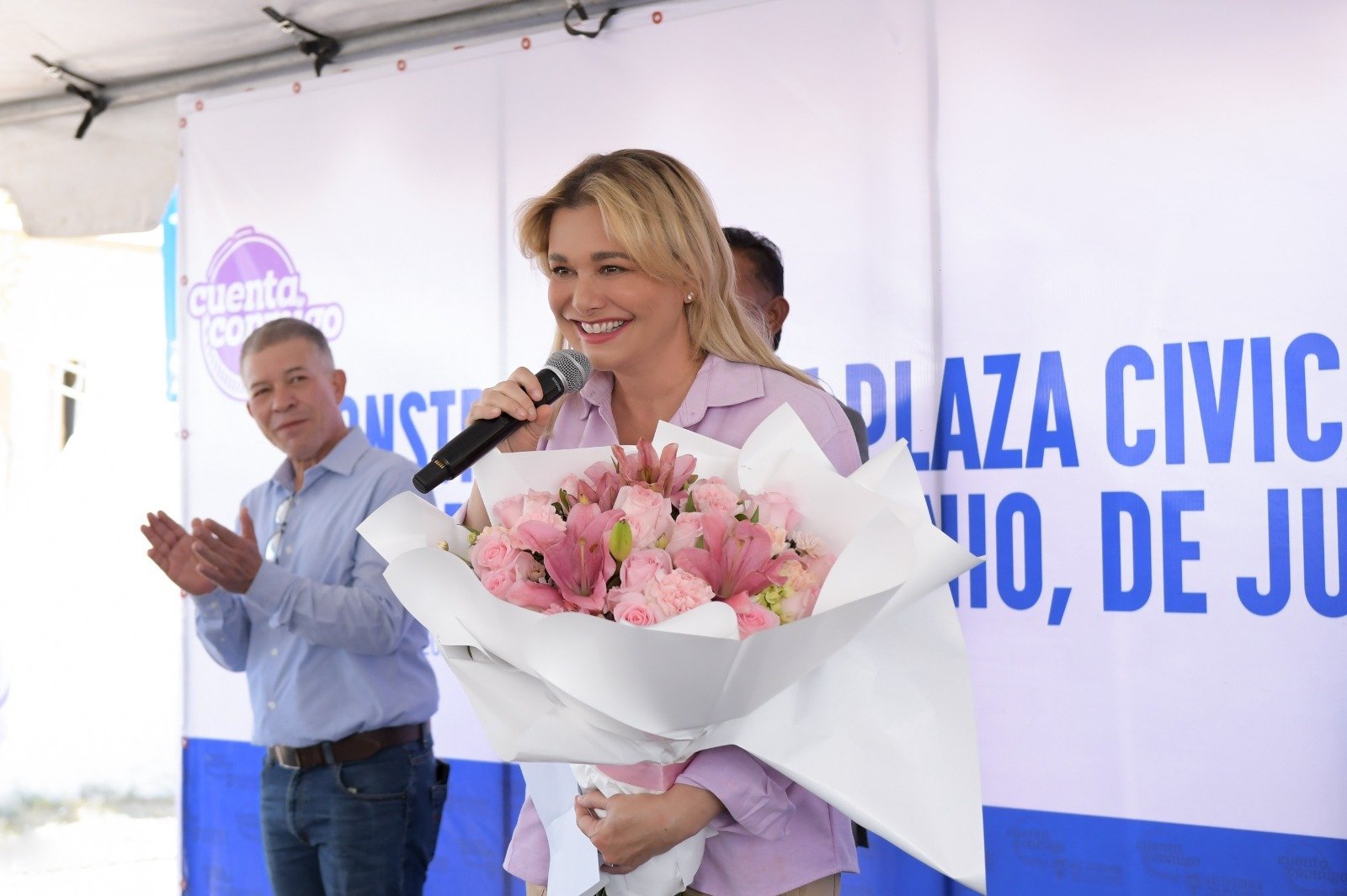Maru Campos continúa la Ruta Chihuahua en la región centro-sur donde arrancó diversas obras