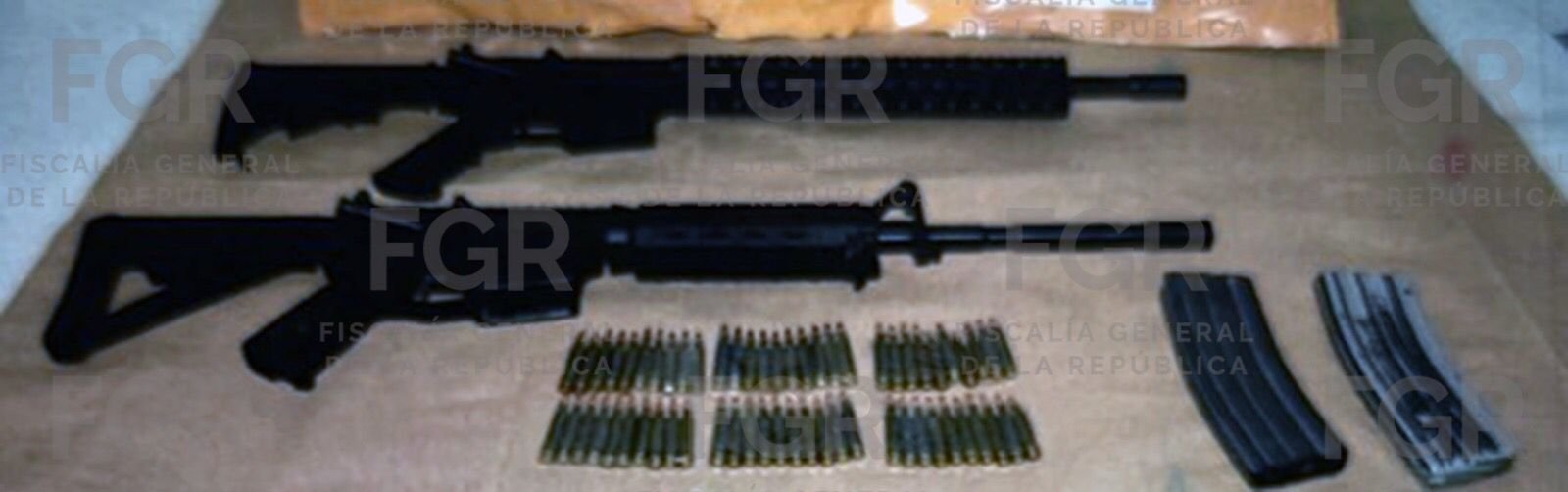 FGR obtiene sentencias contra tres por armas y droga en Juárez
