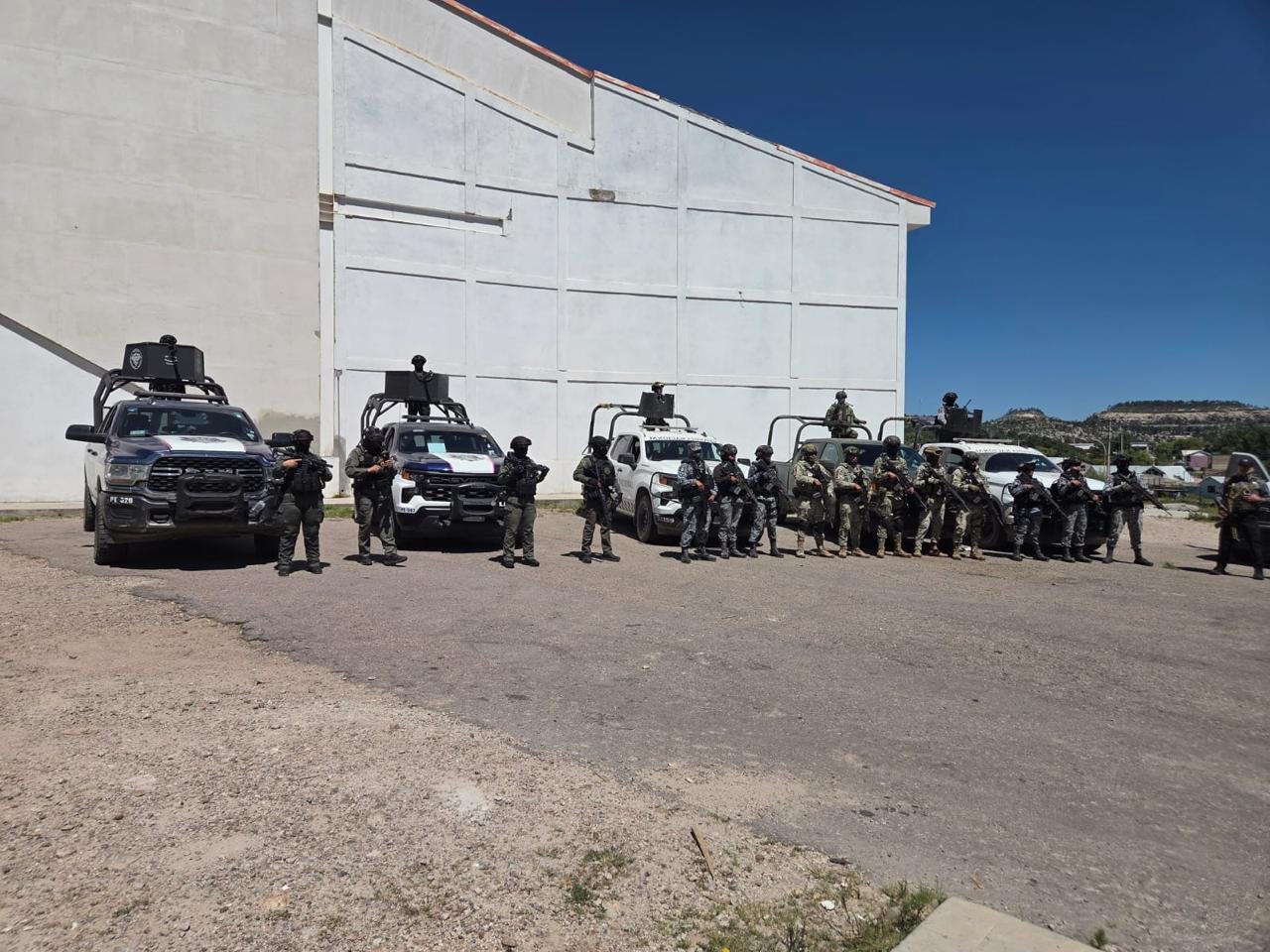 Refuerza SSPE presencia policial con 60 elementos e inicia operativo en San Juanito