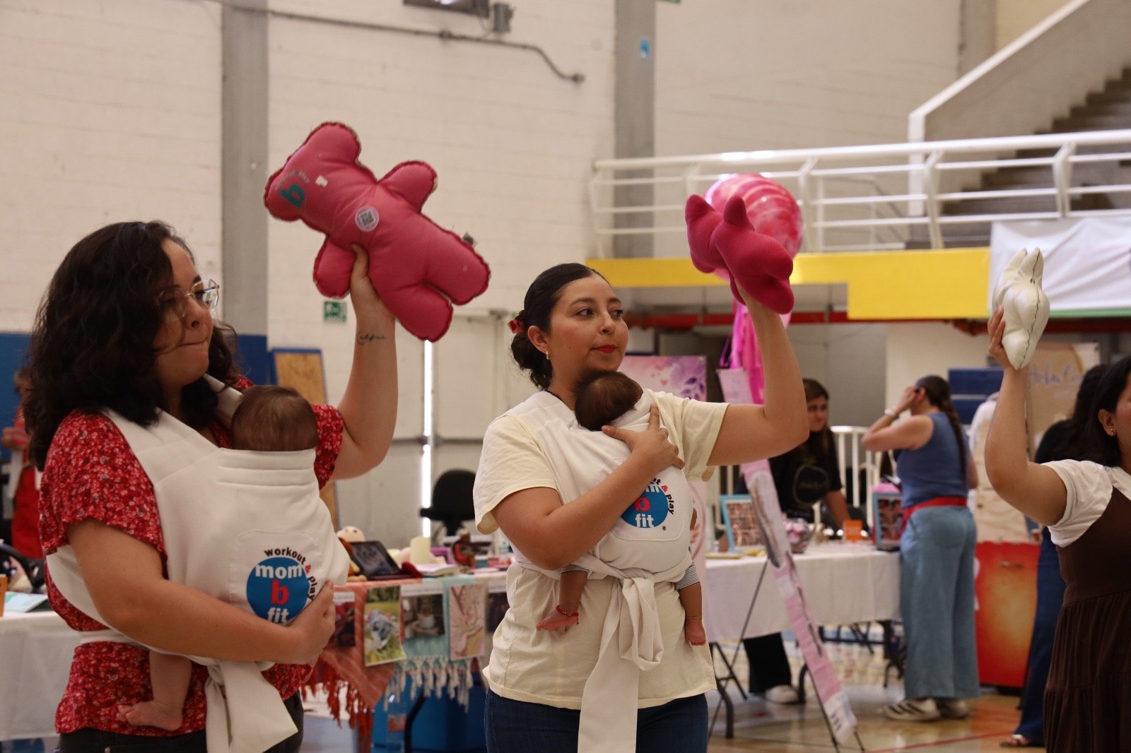 Un éxito evento Tetada Masiva del Gobierno Municipal; reunió a más de 150 familias