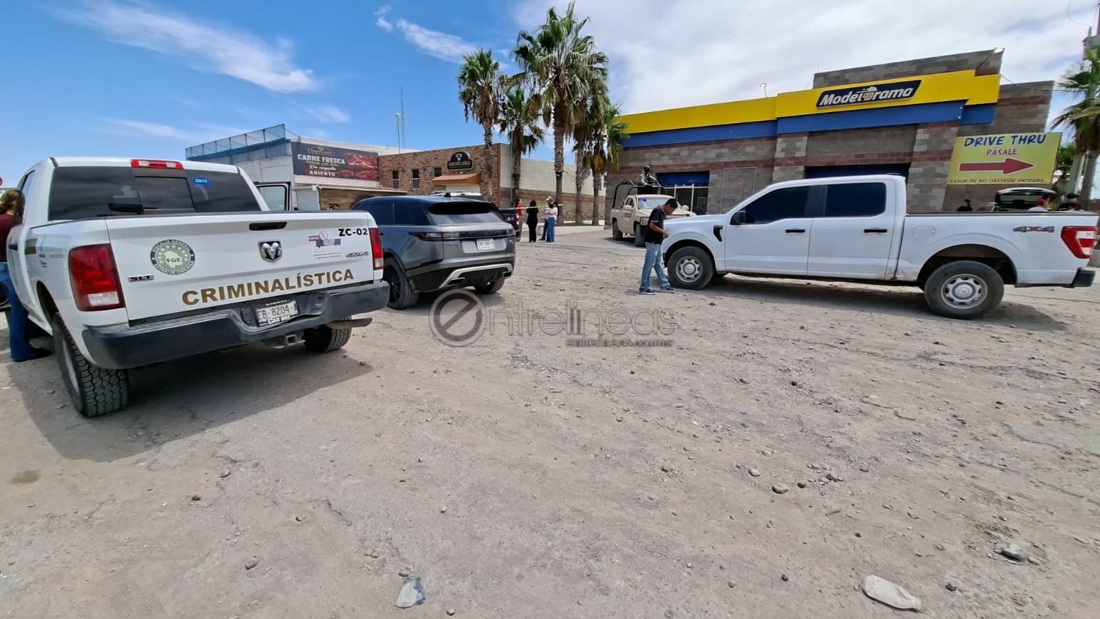 Balean carnicería en salida a Juárez, aseguran casquillos de arma larga