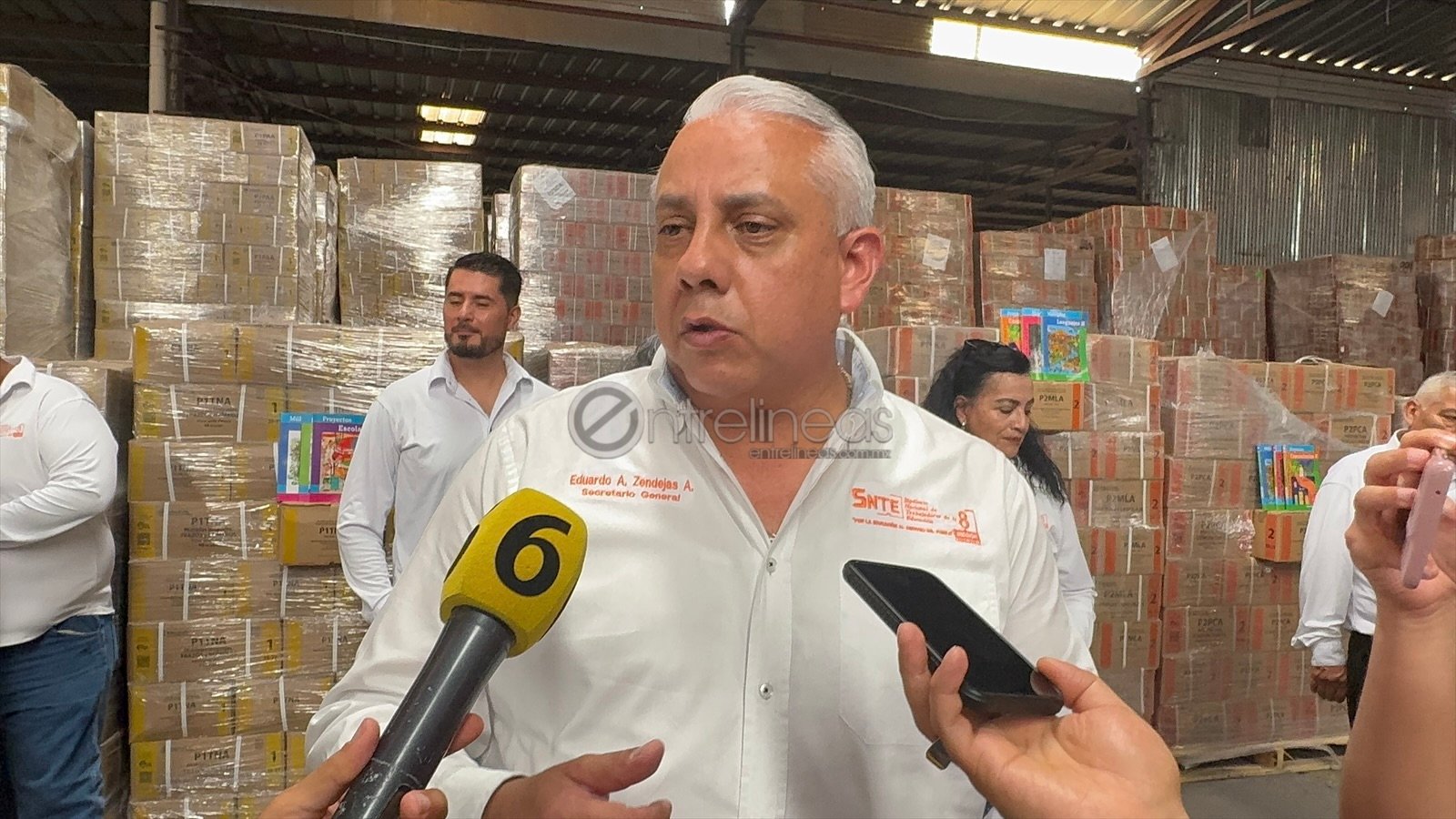 Pide Sección 8 del Snte propuesta responsable sobre uso de teléfonos en escuelas