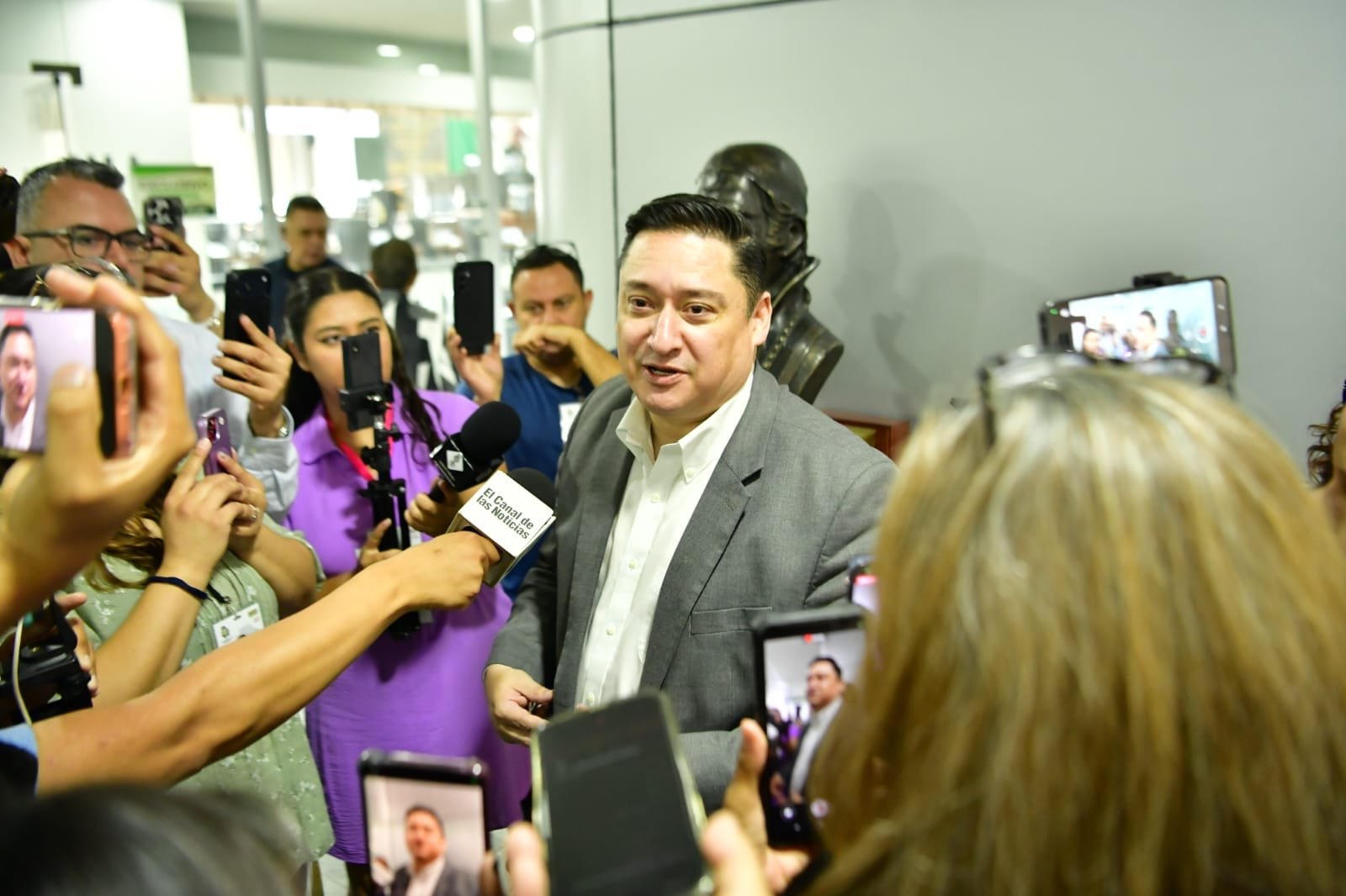 En Morena van a salir muy quebrados, por eso no han nombrado candidato; la senadora va a tener que cargar esa cruz: Alfredo Chávez