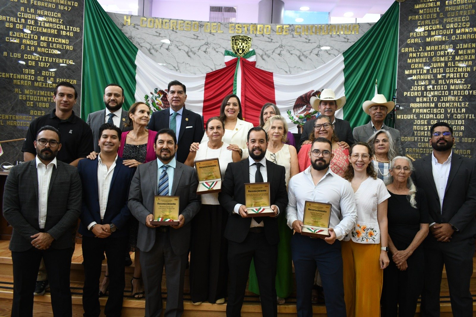 Entrega Congreso del Estado el Premio a la Responsabilidad Medioambiental 2026