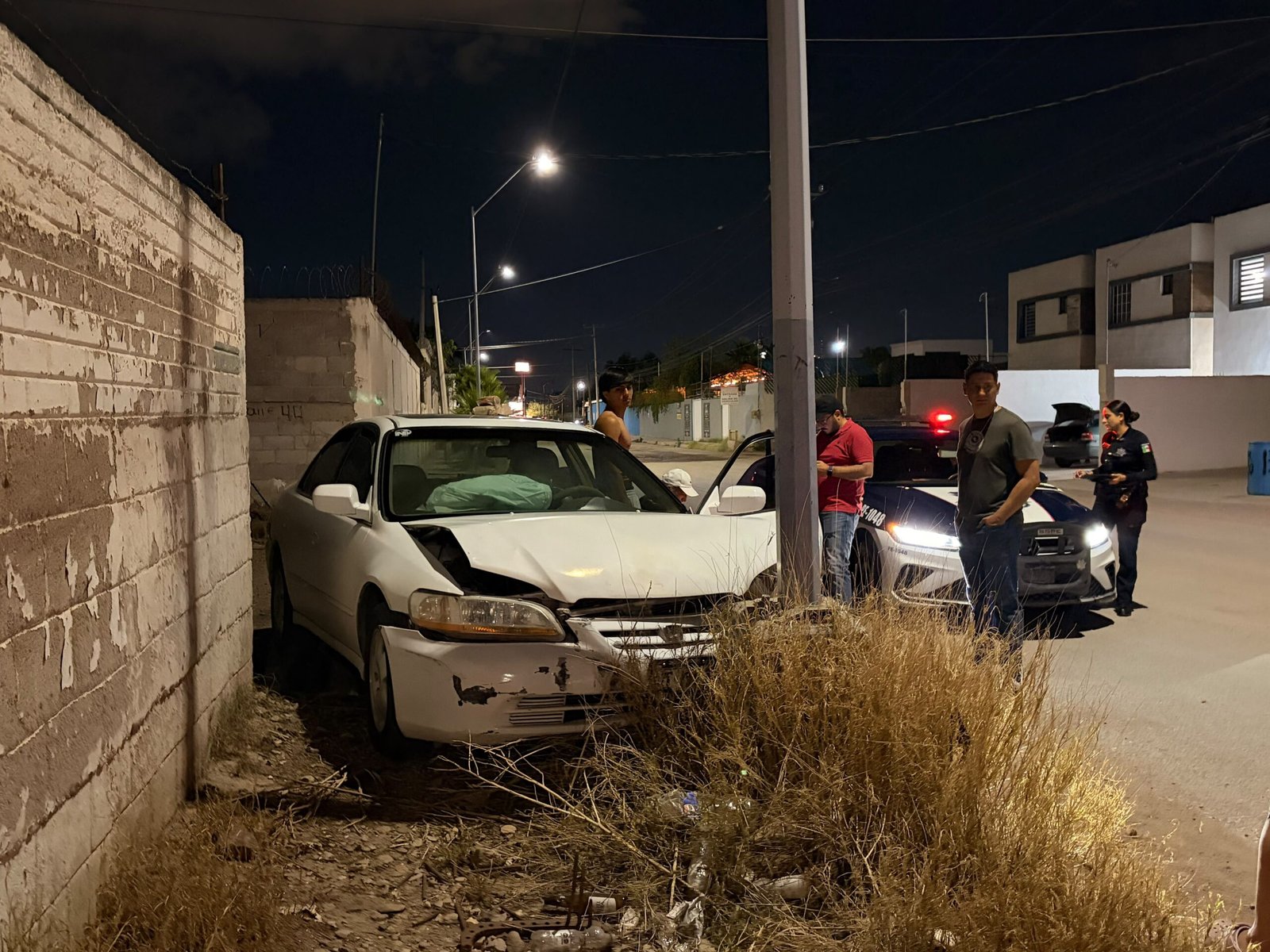 Adulto mayor sufre choque en avenida Palestina