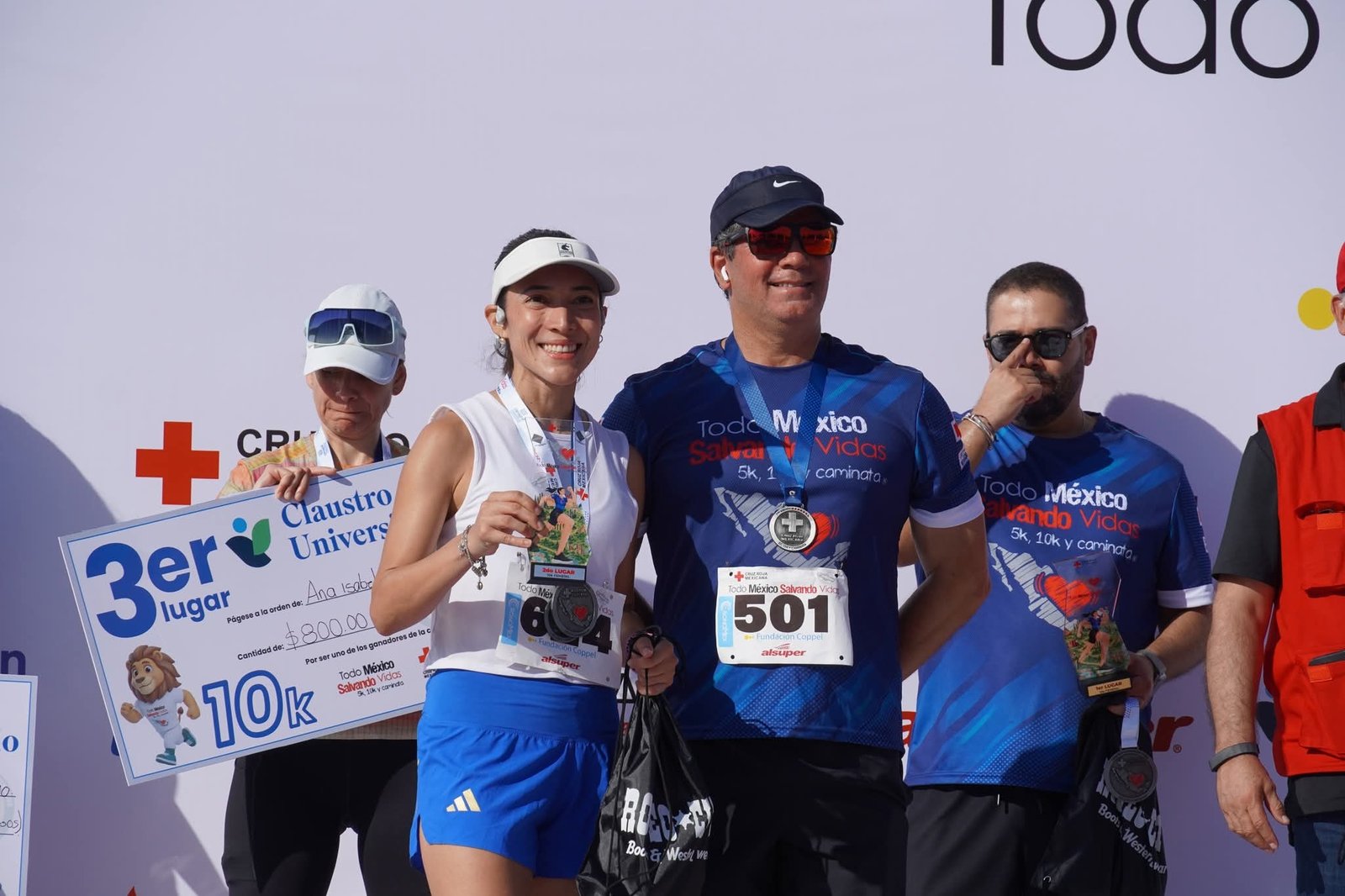 Alegría Villarreal logra segundo lugar en carrera de Cruz Roja
