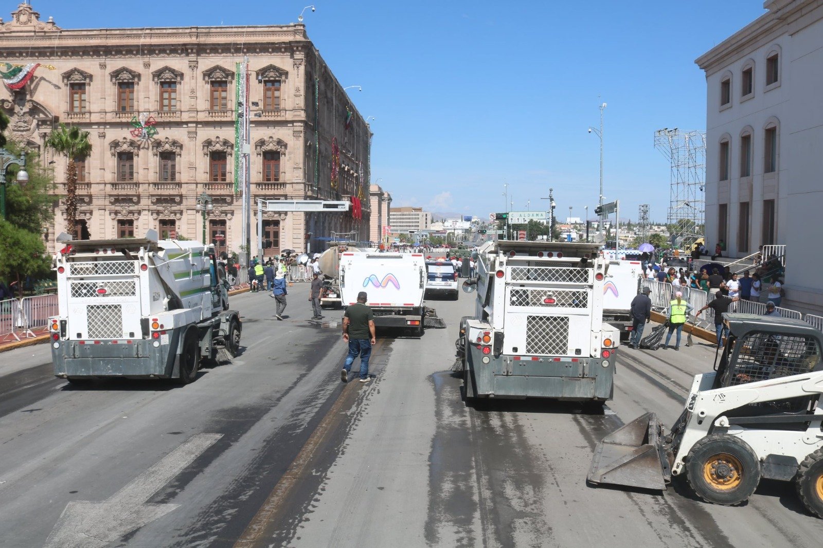 Retira Gobierno Municipal 14.5 toneladas de basura en operativo de limpieza por festejos patrios