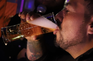 ¿Subirá la cerveza en México? Diputados analizan aumentar IEPS y precio hasta un peso