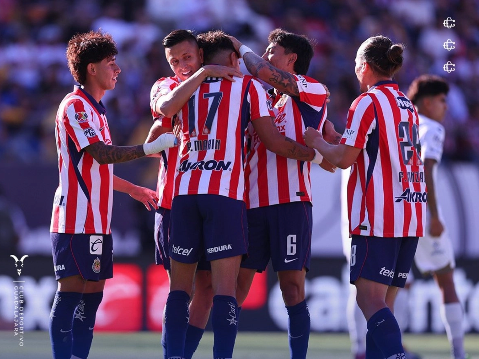 Chivas golea al Atlético de San Luis y escala al segundo lugar de la Liga MX