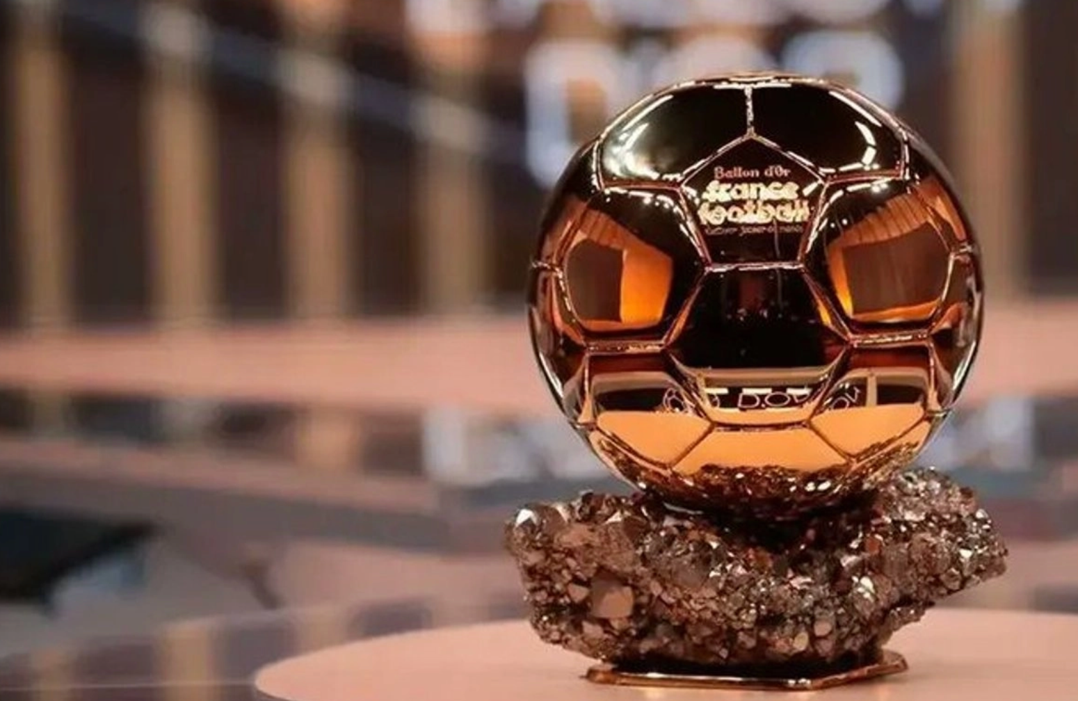 Julián Quiñones, entre los 30 candidatos al Balón de Oro 2026; Mbappé cree que este podría ser su año