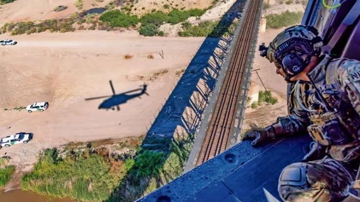 Durante agosto, Ejército de EU derribó aproximadamente 100 drones en la frontera con México