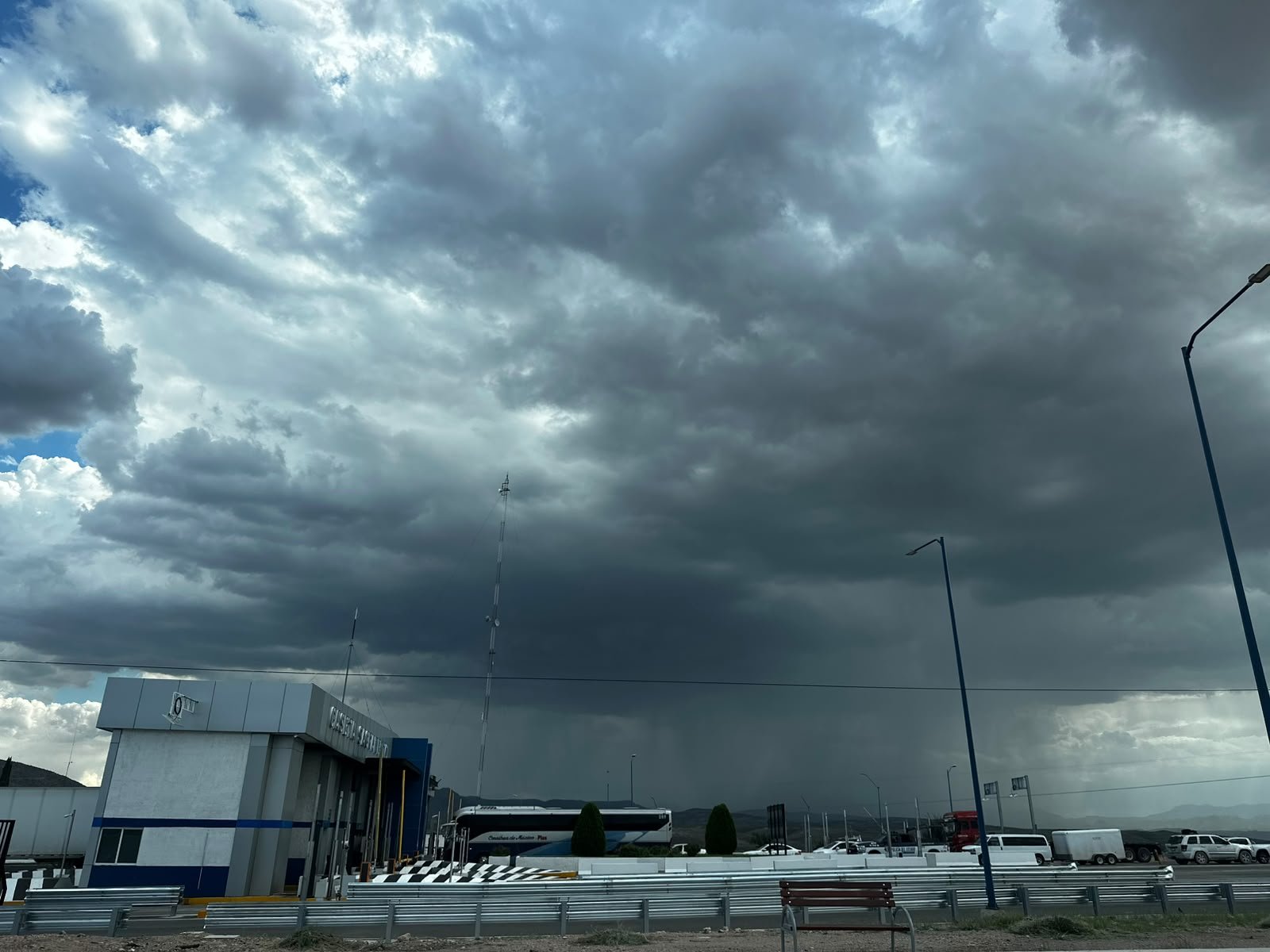 Tarde sin precipitaciones, pero continúa el pronóstico de lluvias y viento fuerte