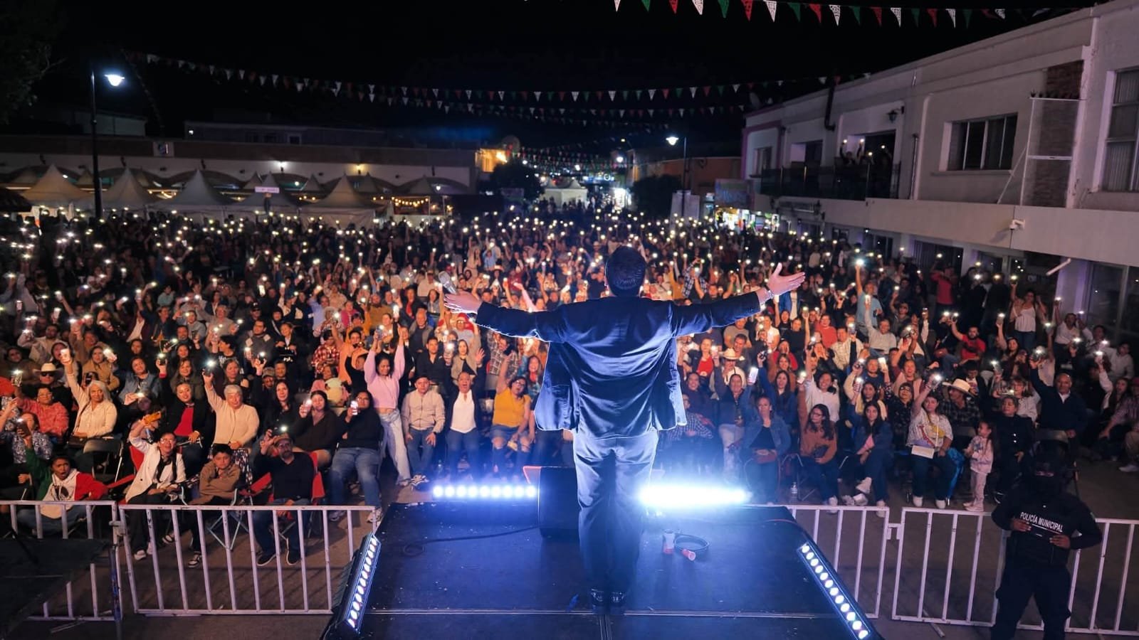 Con gran éxito inició el Festival Internacional de la Manzana en Guerrero