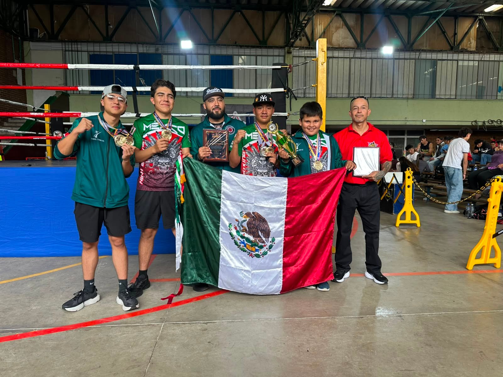 Brilla Chihuahua en torneo internacional de kickboxing en Bogotá