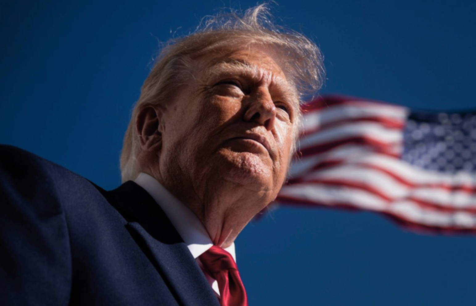 Trump afirma que pudo haber hecho “cosas muy malas” a Clinton, Biden y Obama