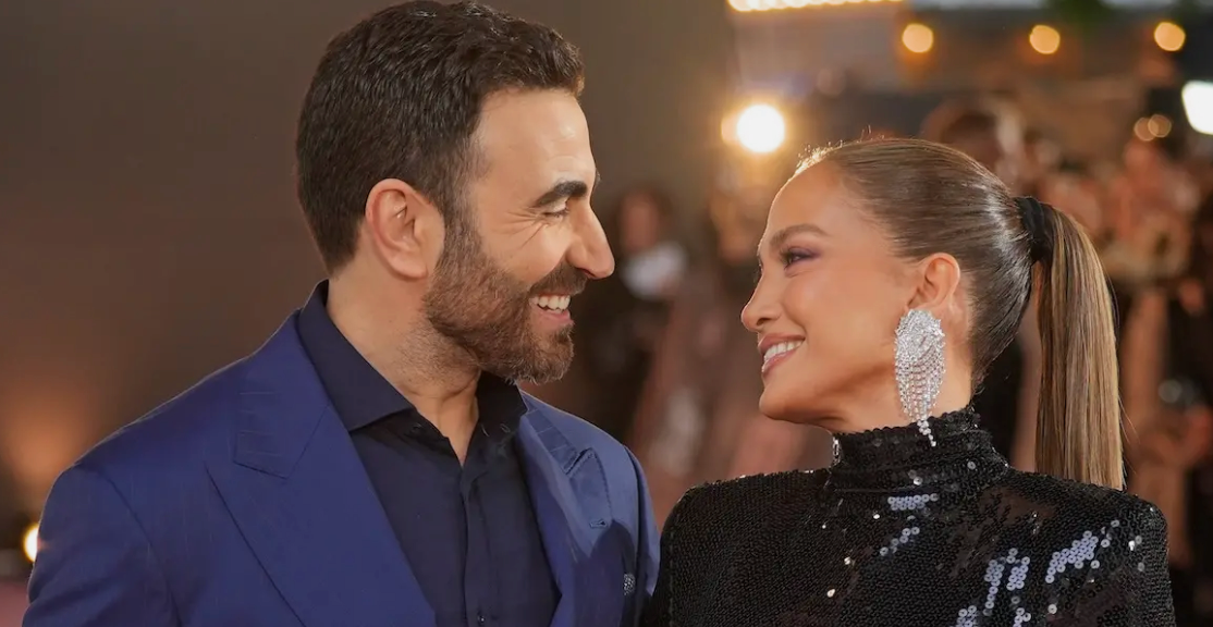 ¿Quién es Brett Goldstein, el supuesto nuevo novio de Jennifer Lopez?