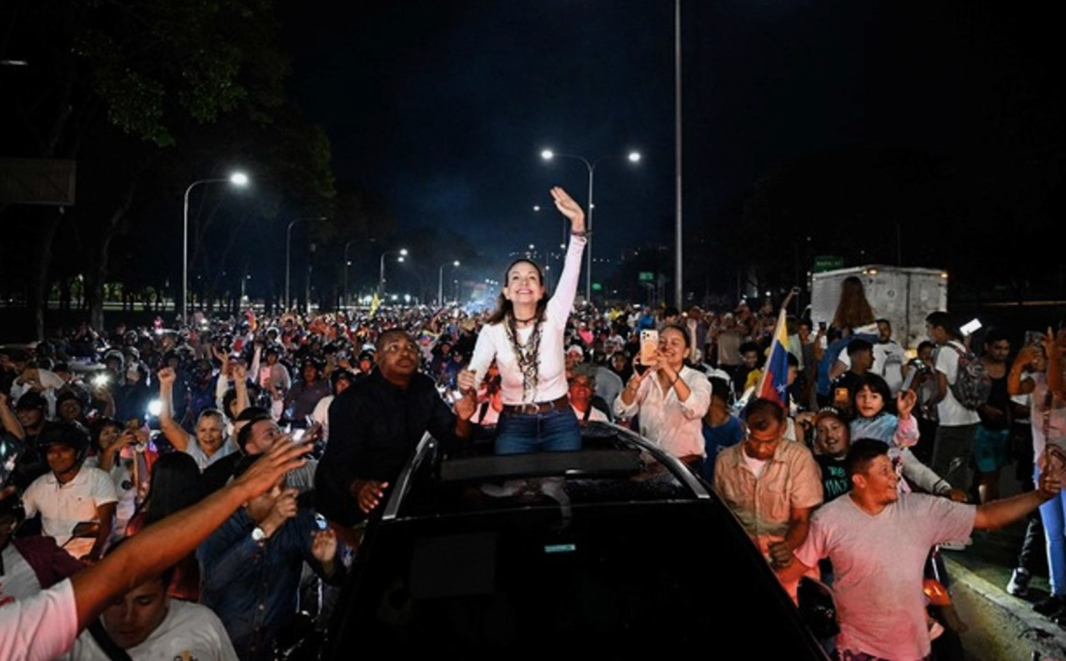 Delcy Rodríguez pide a Machado rectifique su conducta política del pasado tras regreso a Venezuela