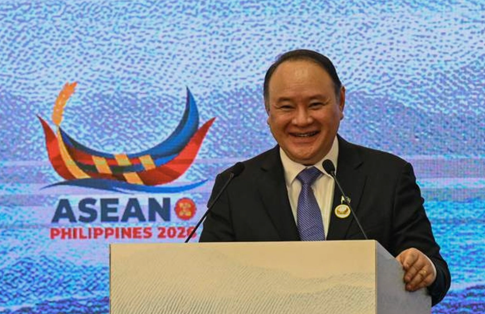Inaugura ASEAN en Filipinas cumbre de defensa con sus ocho países socios