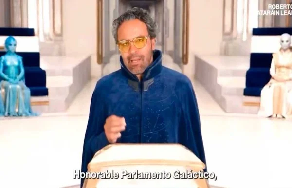 Diputado presenta informe ante extraterrestres y Jesucristo