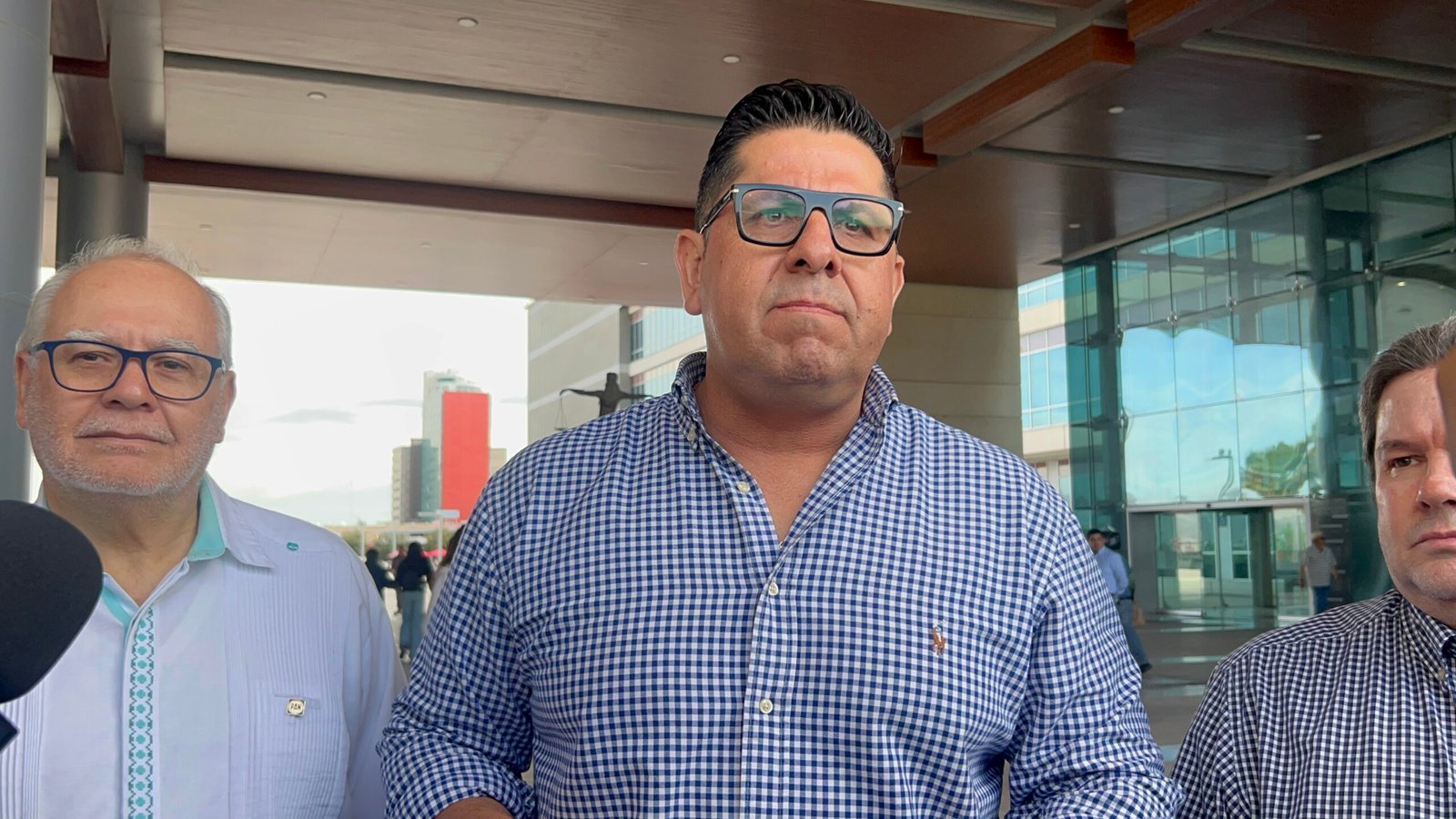 Llama Félix Martínez “carroñero” a Santiago de la Peña; Juan Blanco pide a panistas sumarse a protestas por César Jáuregui