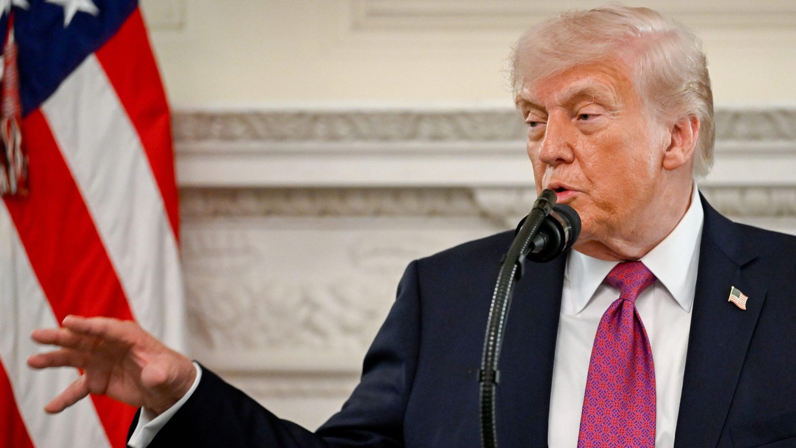Trump asegura que “aniquilar a Irán” es la única vía para lograr la paz mundial