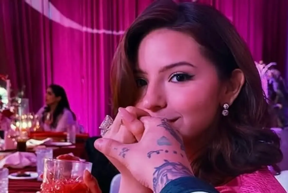 La gran fiesta de Ángela Aguilar por sus 23: cena de lujo, diamantes, fuegos artificiales y un Nodal muy romántico