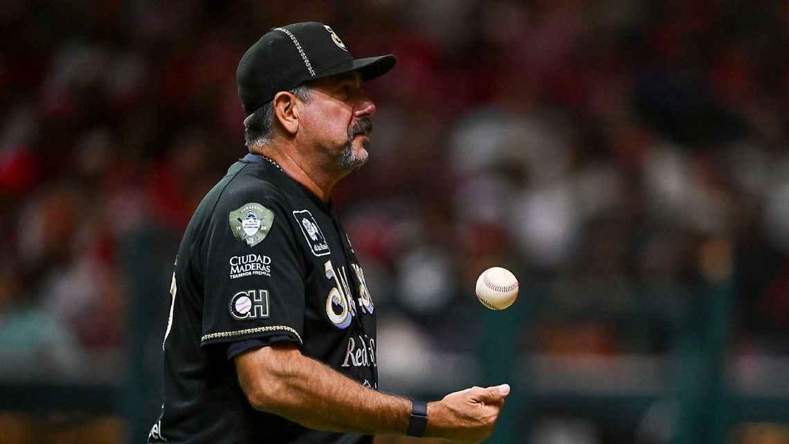 Diablos Rojos anuncian a Benjamín Gil como manager
