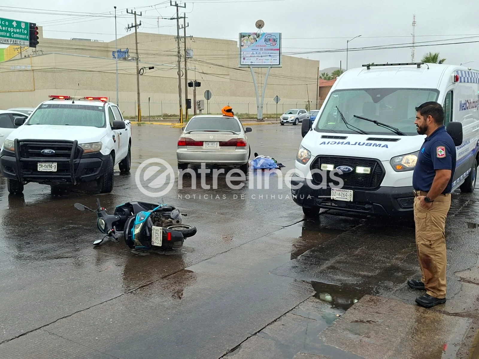 Muere motociclista atropellado en el Boulevard Juan Pablo II
